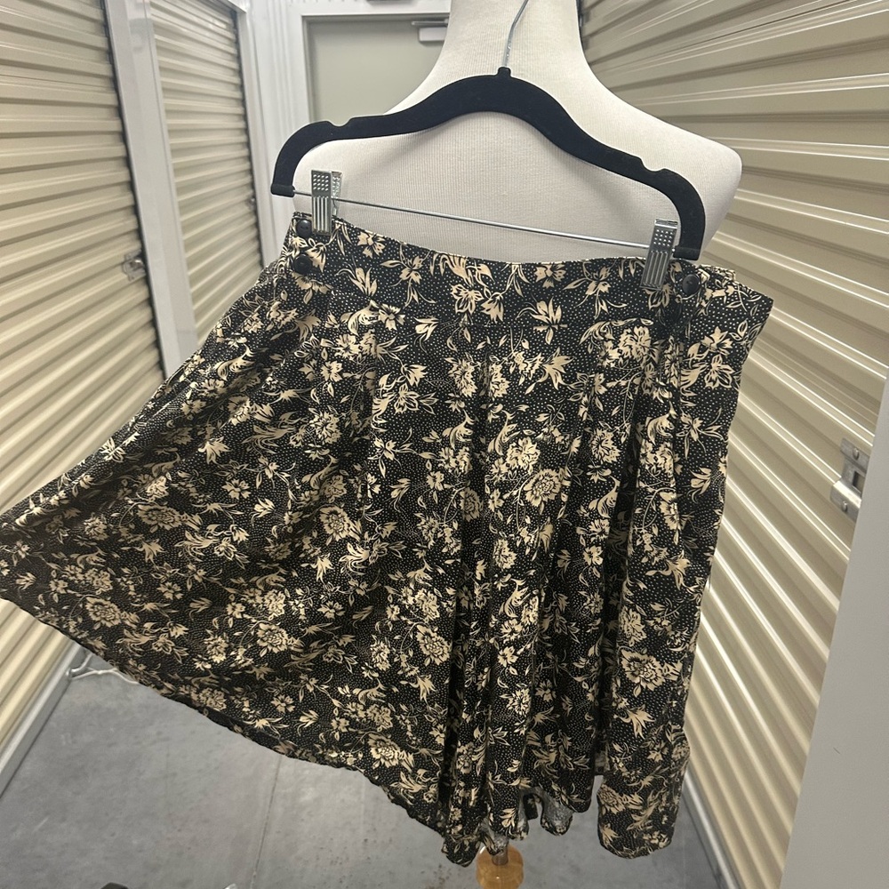 90’s Lauren Brooke Cream Floral Dress Shorts